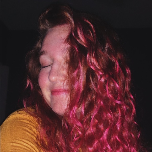 Meet your Posher, Kassidy - Picture 1 of 1